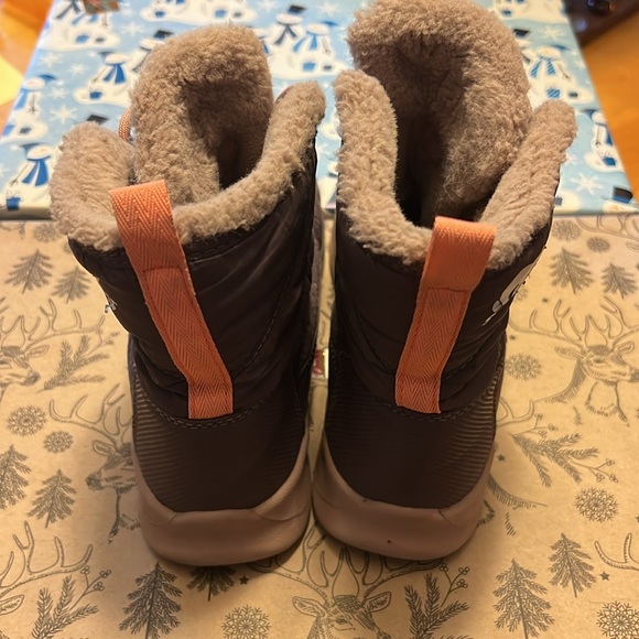 Sorel Girls Waterproof Plum Quilted Shearling Lined Toggle Winter Boot Size 4 - Picture 11 of 11
